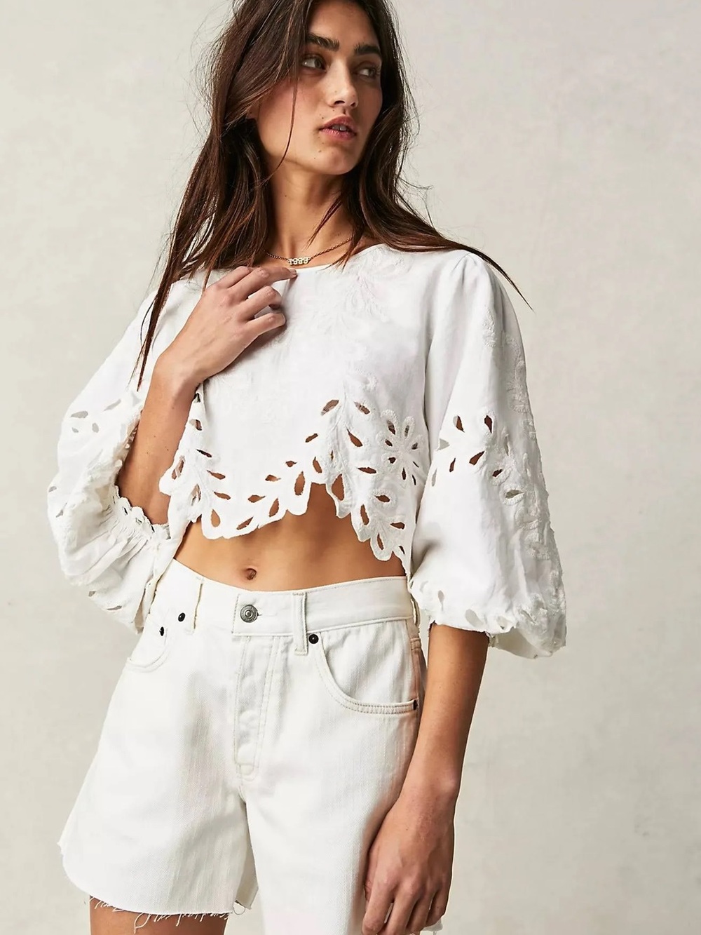 Free People Oleander White Eyelet Lace Summer Shirt Scalloped Crop Top Size XS